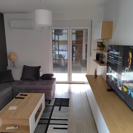 Lovely one bedroom apartment Ub Buitenkant foto